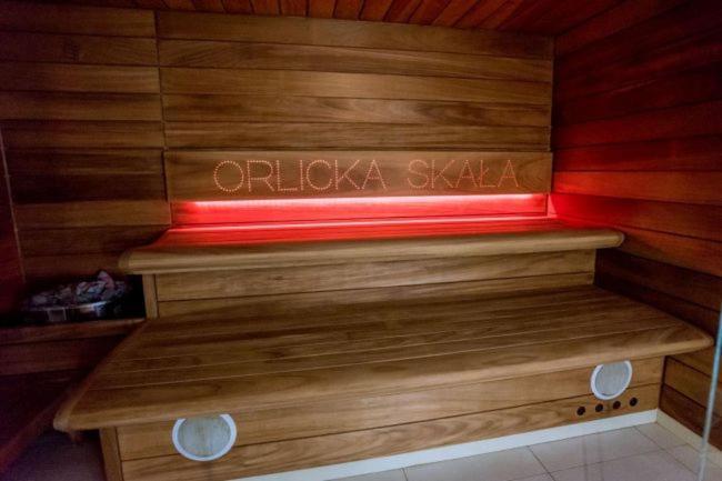 Orlicka Skala Acomodação com café da manhã Zieleniec  Exterior foto